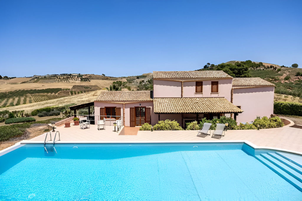 Seaside retreat in Erice, Sicily