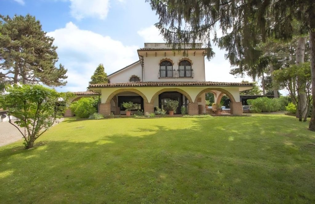panoramic home for sale in Piedmont