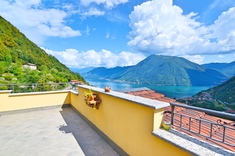 Self-contained apartment for sale in ARGEGNO (CO)