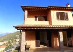 Villa for sale in POGGIO CATINO (RI)