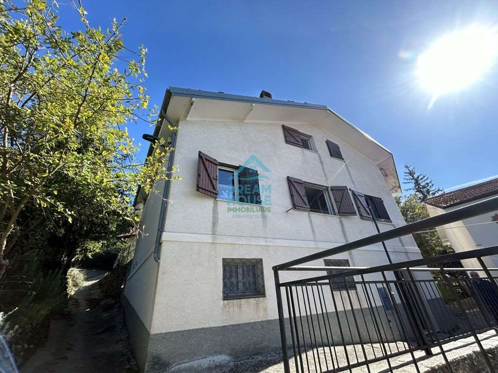 Casa indipendente in vendita 3 Stanze da letto a Cabella Ligure
