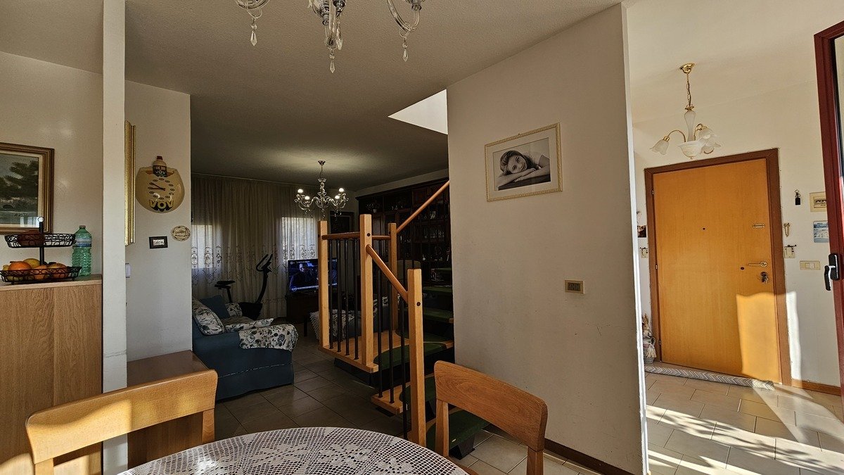 Appartamento in vendita 4 Stanze da letto a Ancona