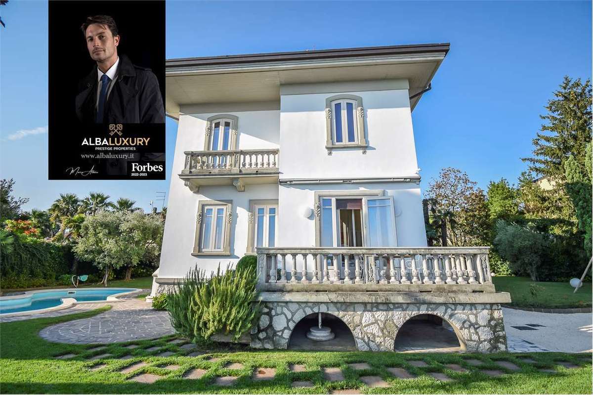 Villa in vendita 5 Stanze da letto a Desenzano Del Garda