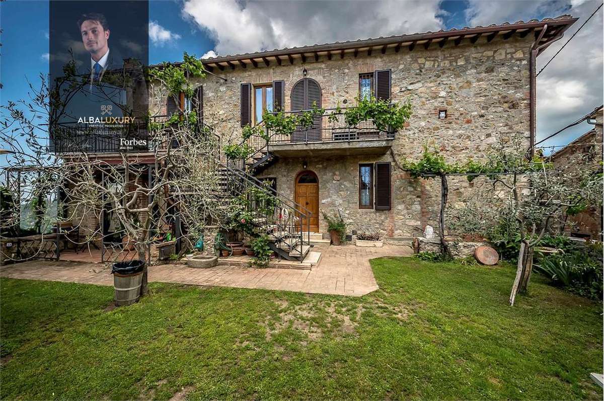 Villa in vendita 5 Stanze da letto a Castiglione D'orcia
