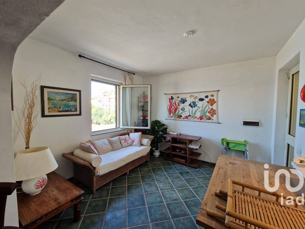 Appartamento in vendita 3 Stanze da letto a La Maddalena