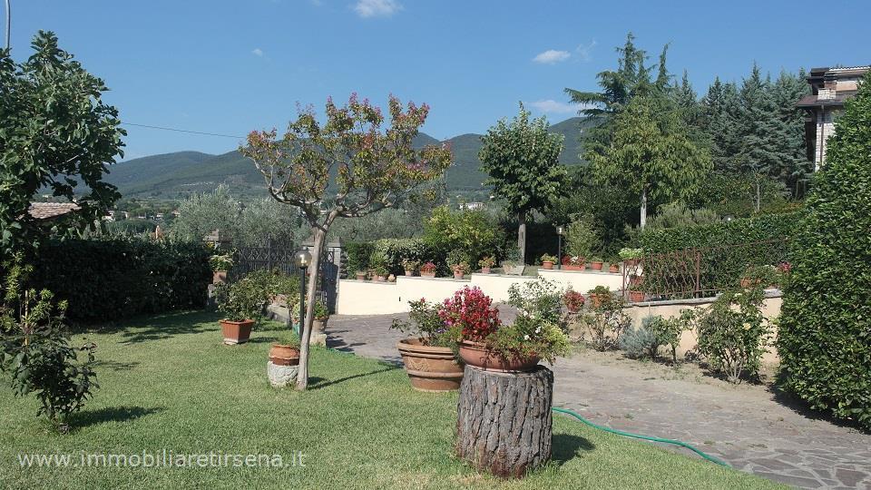 Villa in vendita 5 Stanze da letto a Montecchio
