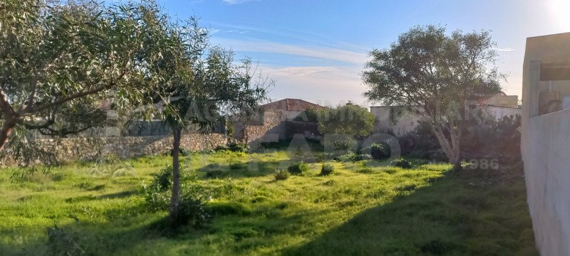 Terreno edificabile in vendita a La Maddalena