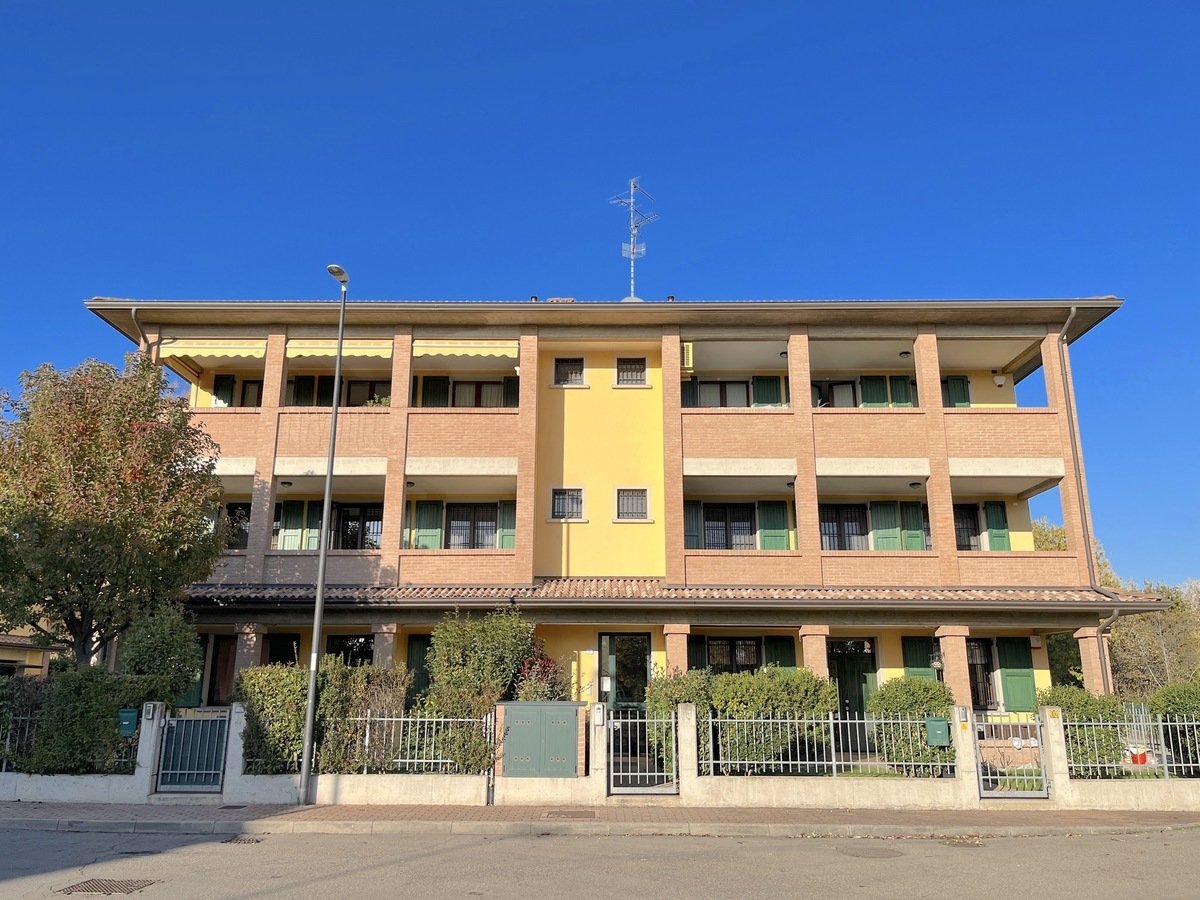 Appartamento indipendente in vendita 2 Stanze da letto a Reggio Nell'emilia