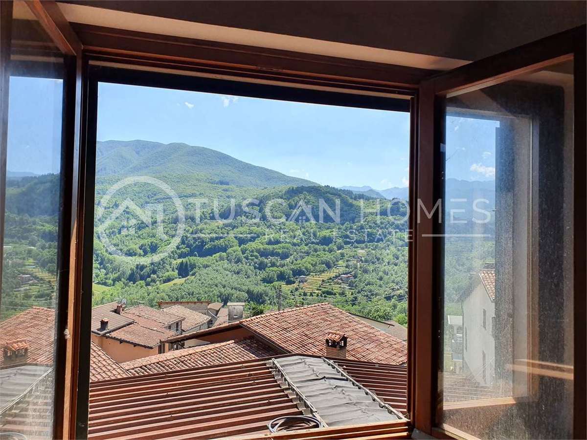 Villa in vendita 3 Stanze da letto a San Romano In Garfagnana