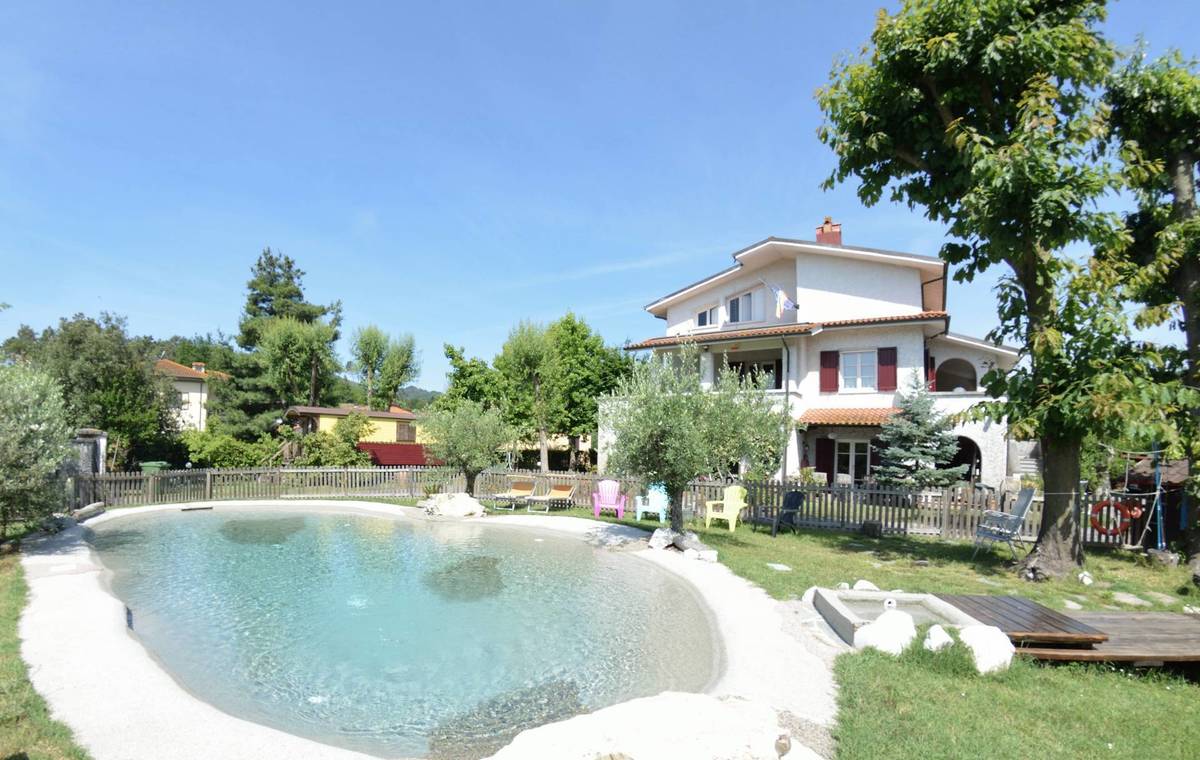 Villa in vendita 7 Stanze da letto a Lucca