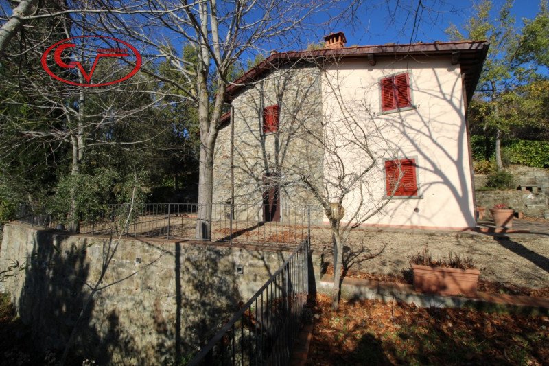 Villa in vendita 3 Stanze da letto a Loro Ciuffenna