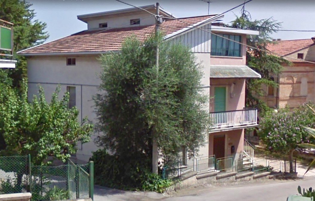 Casa indipendente in vendita 4 Stanze da letto a Francavilla D'ete