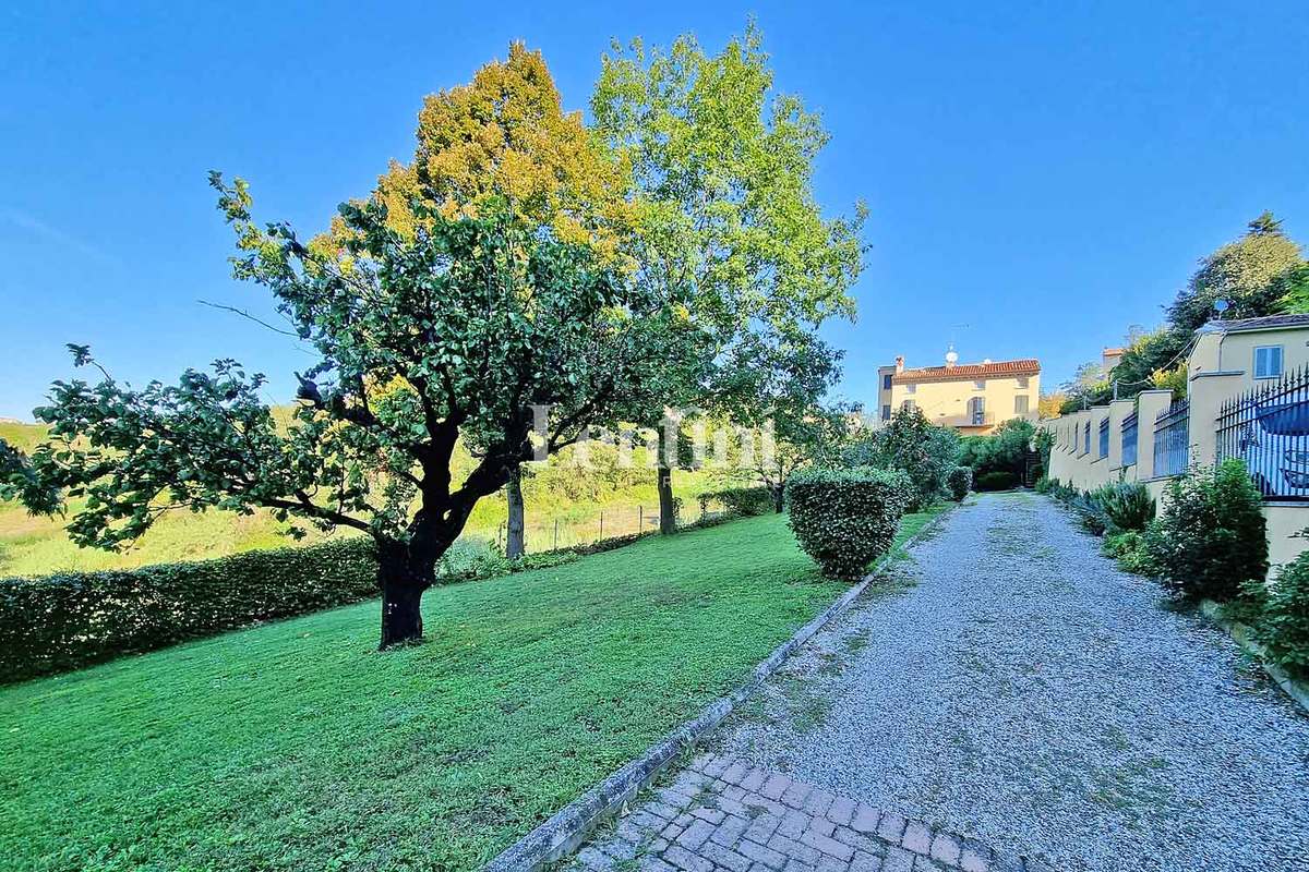 Casa indipendente in vendita 2 Stanze da letto a Rosignano Monferrato