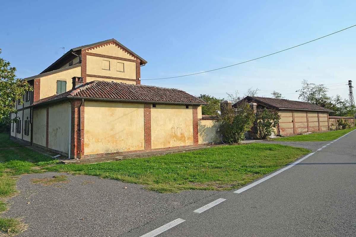 Casa indipendente in vendita 3 Stanze da letto a Casale Monferrato