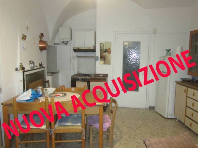 Casa indipendente in vendita 3 Stanze da letto a Castiglione Messer Marino