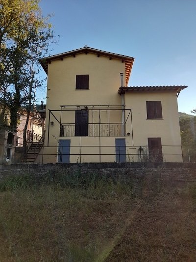 Casa indipendente in vendita 4 Stanze da letto a Pieve Torina