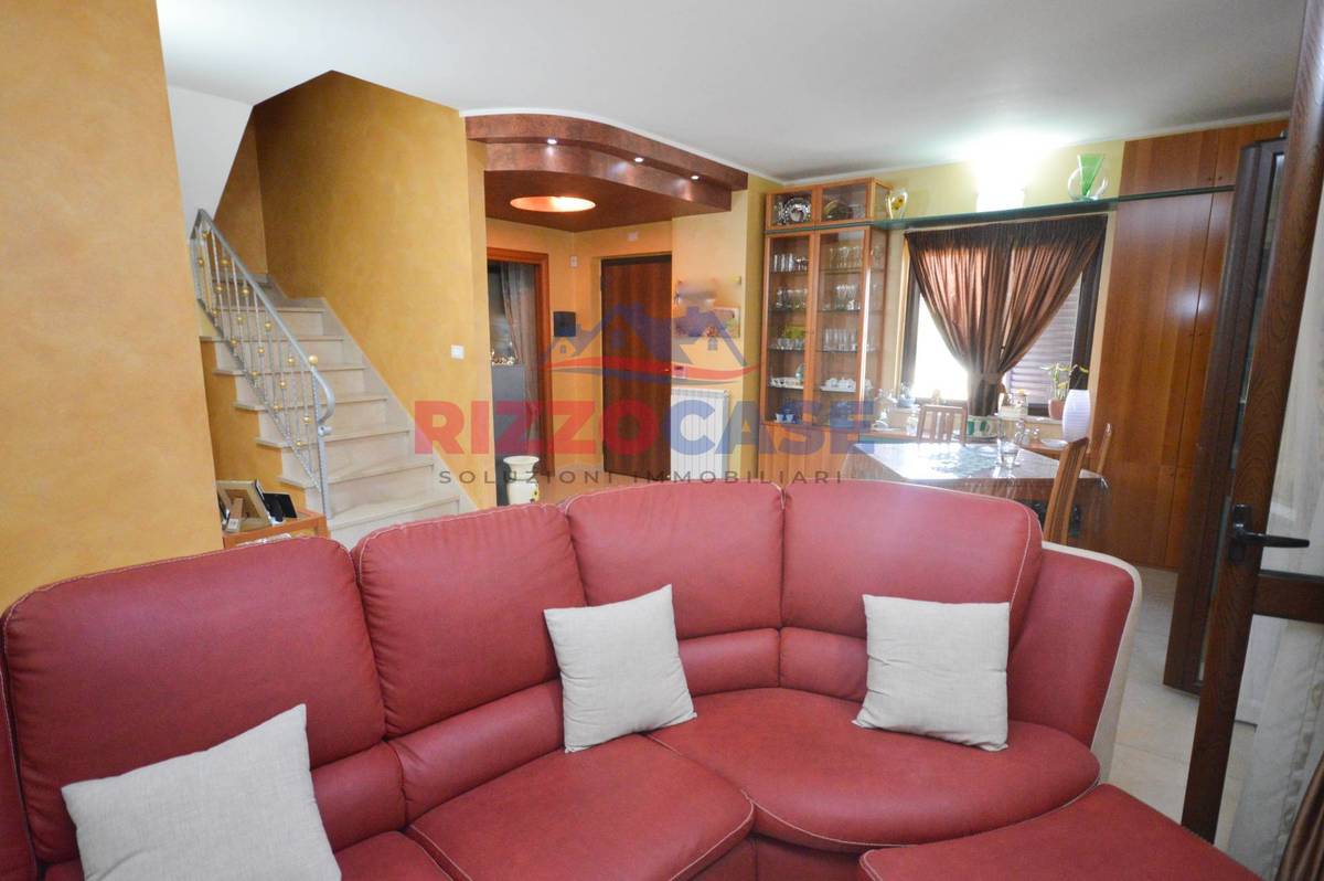 Casa in vendita 4 Stanze da letto a Corigliano-rossano