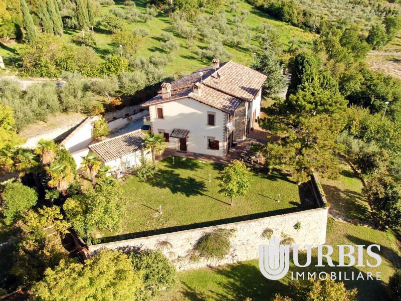 Villa in vendita 4 Stanze da letto a Assisi