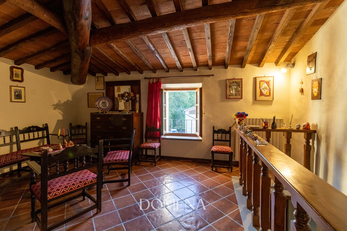 Casa semi indipendente in vendita 5 Stanze da letto a Monteriggioni