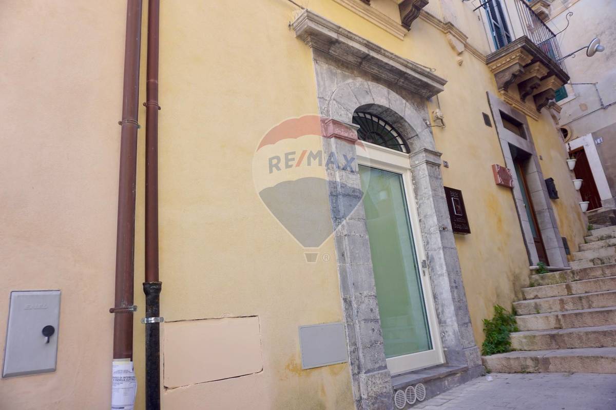 Casa indipendente in vendita 2 Stanze da letto a Ragusa