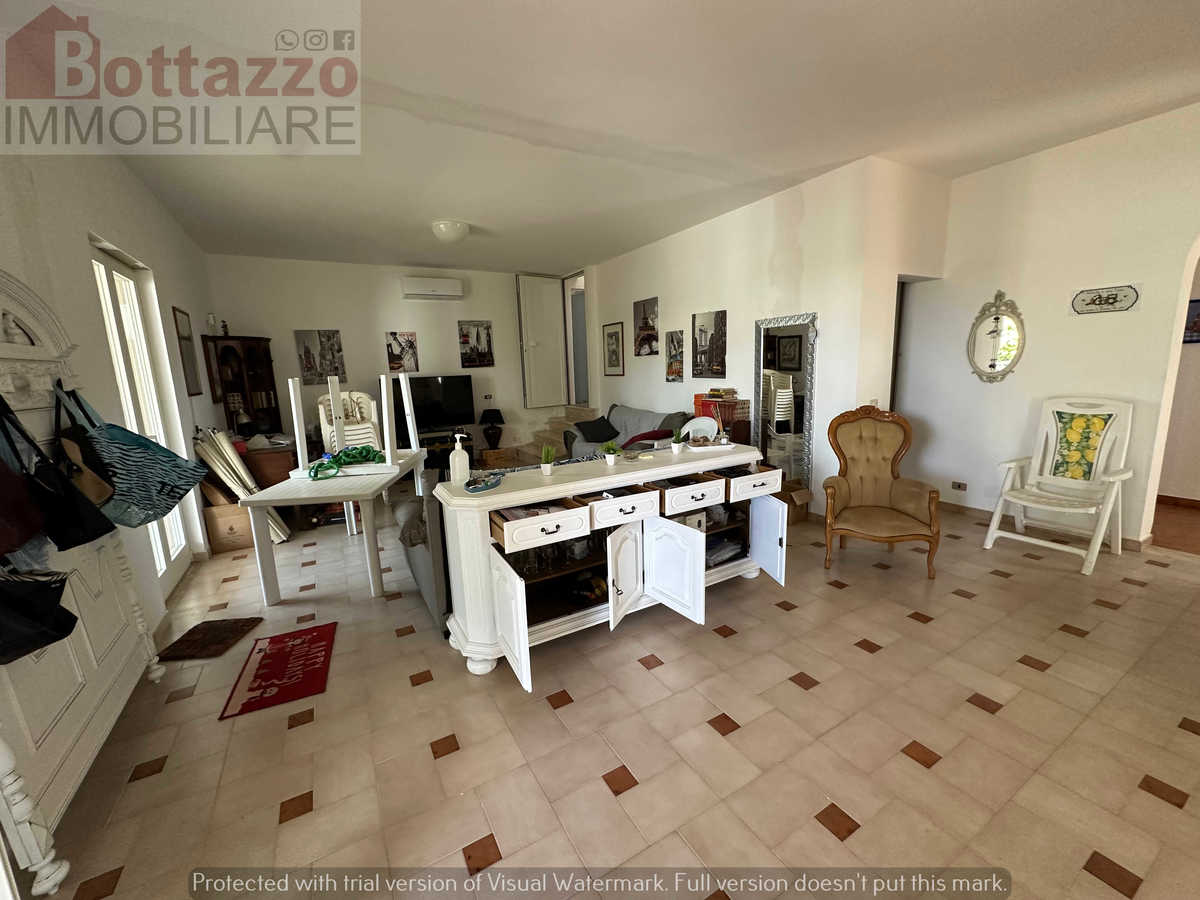 Villa in vendita 4 Stanze da letto a Lizzano
