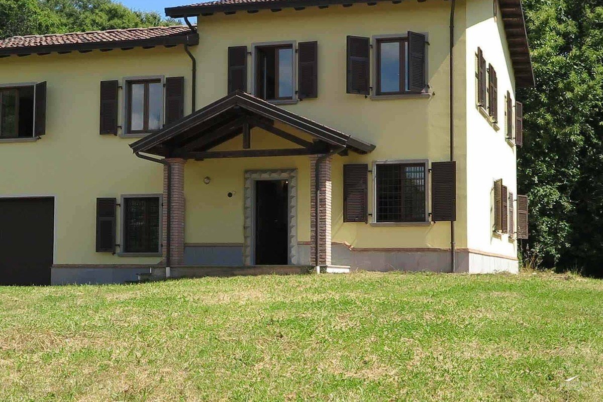 Casa indipendente in vendita 4 Stanze da letto a Villafranca In Lunigiana