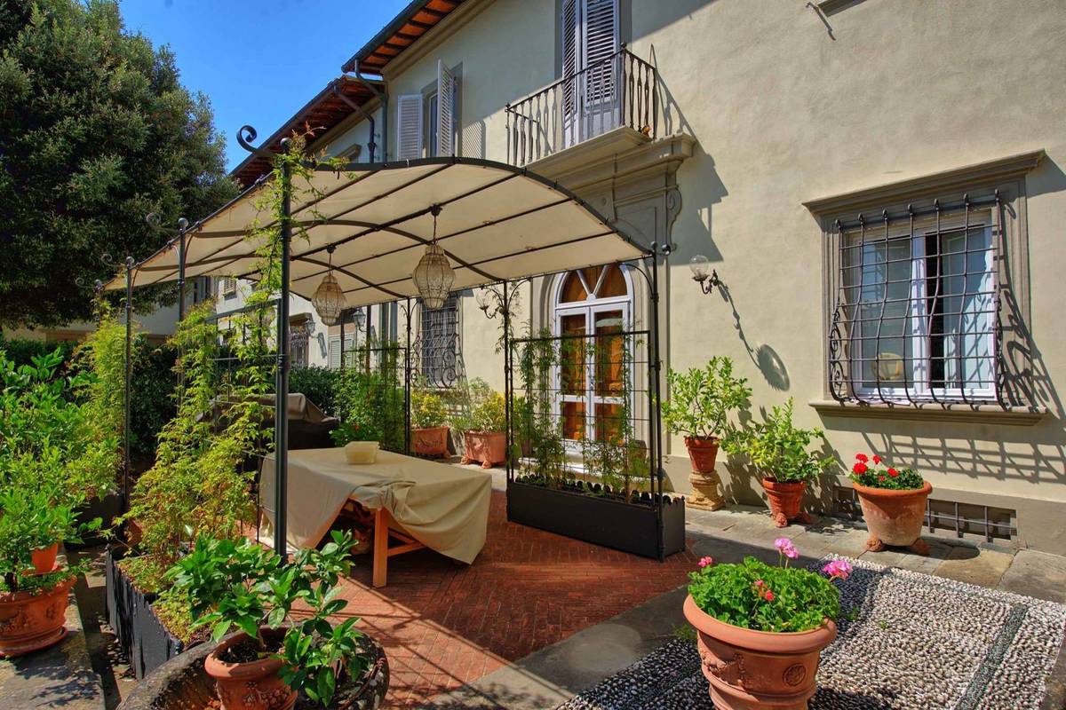Casa in vendita 5 Stanze da letto a Firenze