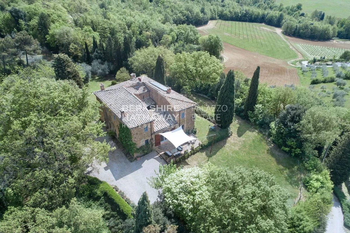 Villa in vendita 7 Stanze da letto a Montalcino