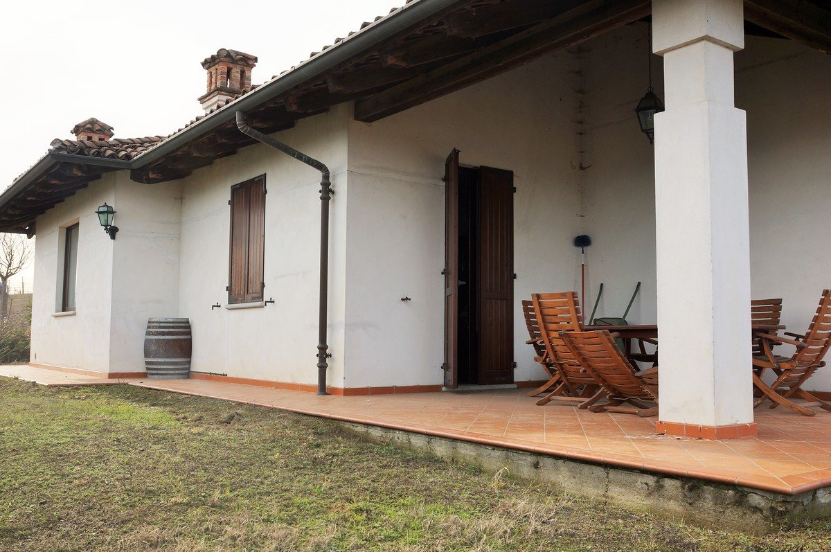 Villa in vendita 2 Stanze da letto a Nizza Monferrato