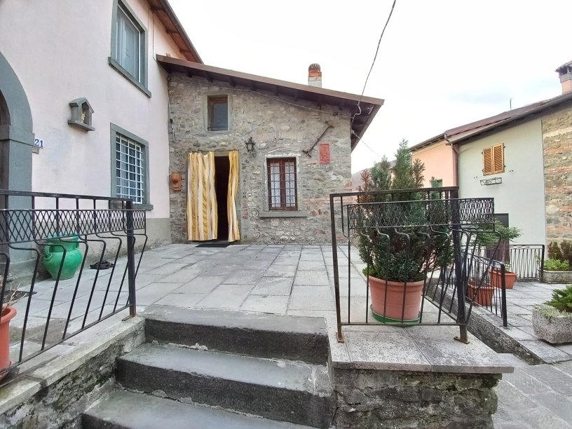 Casa in vendita 3 Stanze da letto a Castiglione Di Garfagnana