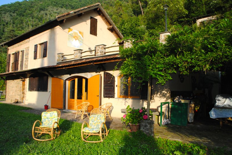 Casa di campagna in vendita 3 Stanze da letto a Castel Vittorio