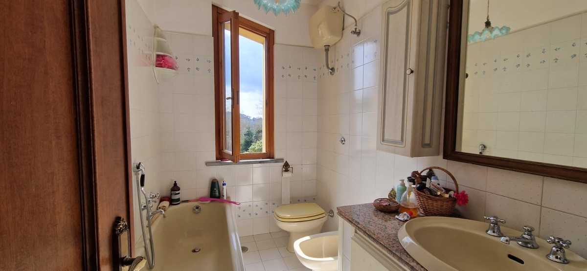 Villa in vendita 5 Stanze da letto a Casciana Terme Lari