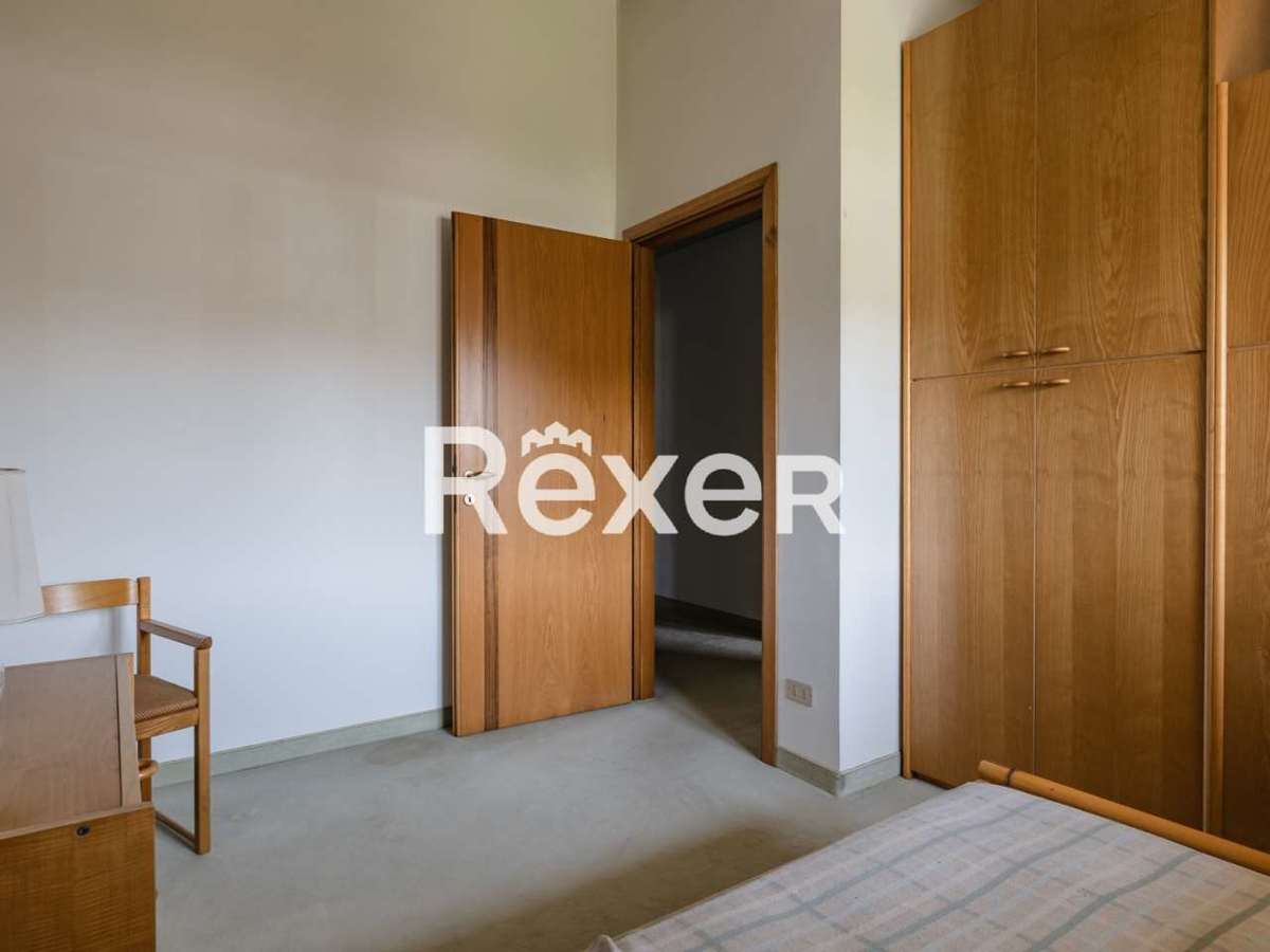 Appartamento in vendita 5 Stanze da letto a Desenzano Del Garda