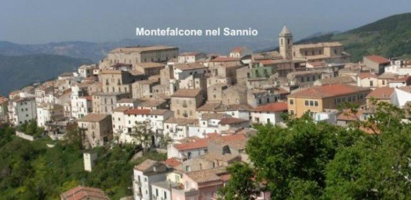 Casa indipendente in vendita 4 Stanze da letto a Montefalcone Nel Sannio