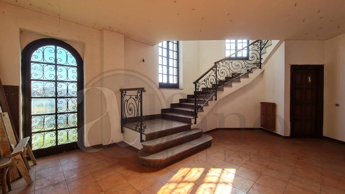 Villa in vendita 6 Stanze da letto a Monte San Giovanni Campano