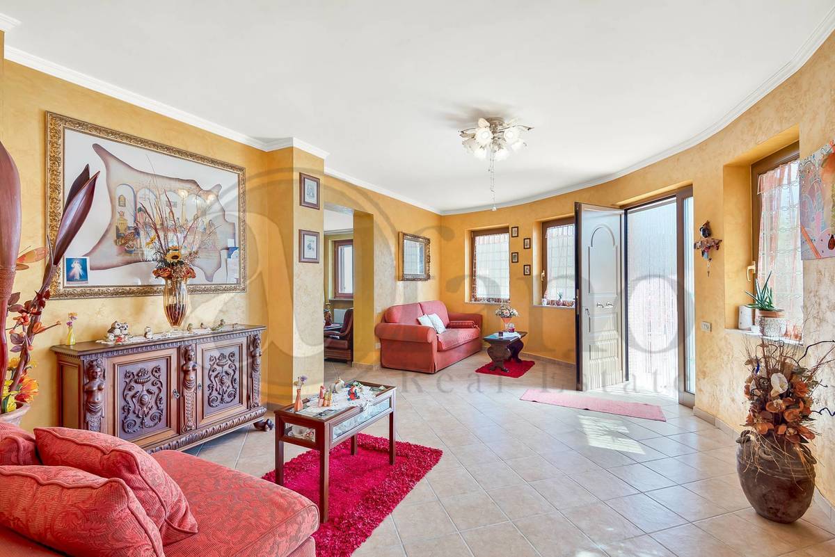 Villa in vendita 6 Stanze da letto a Pontecorvo
