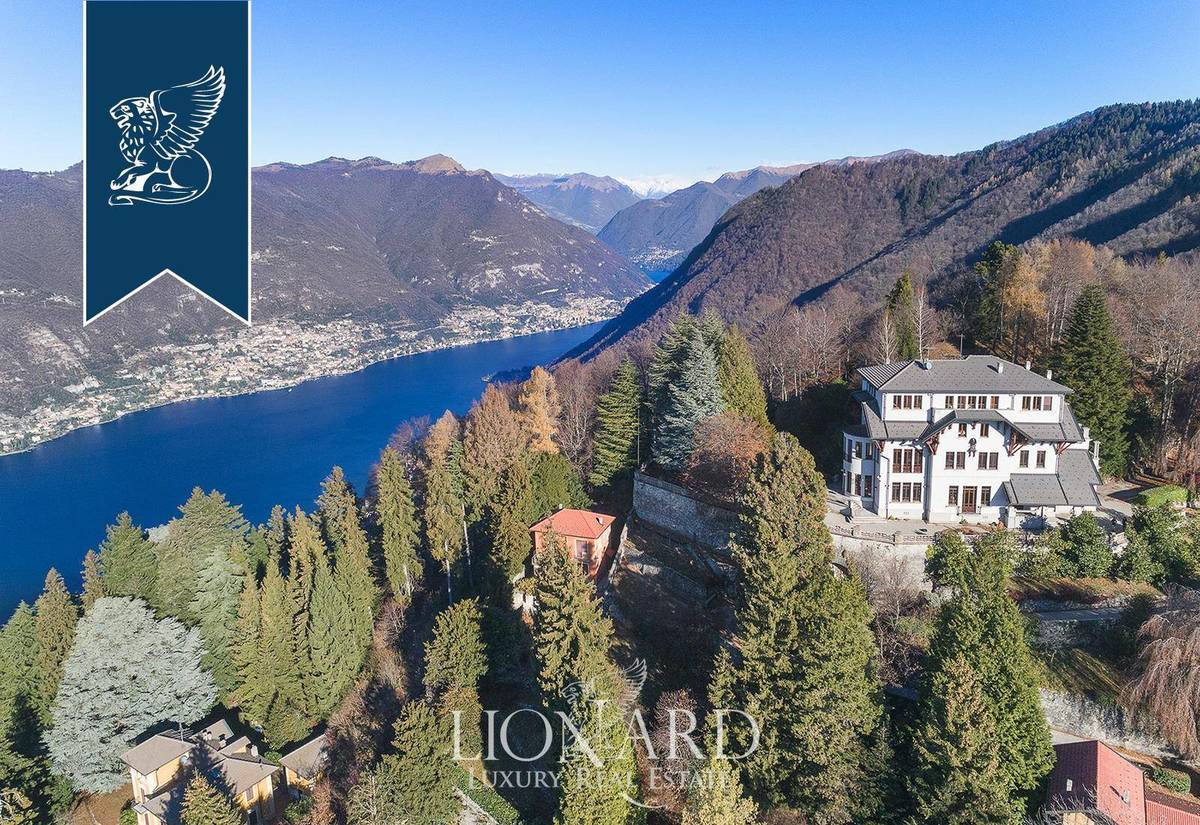 Villa in vendita 10 Stanze da letto a Como