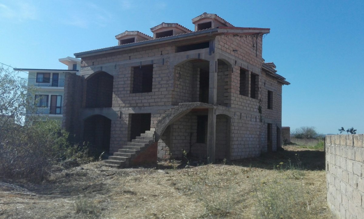 Villa in vendita a Suni