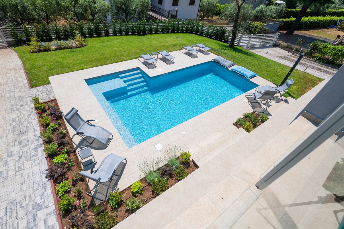 Villa in vendita 8 Stanze da letto a Padenghe Sul Garda
