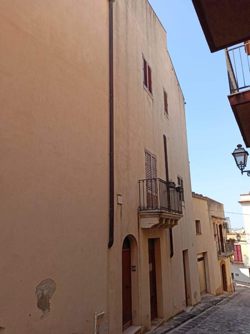 Casa in vendita a Sambuca Di Sicilia