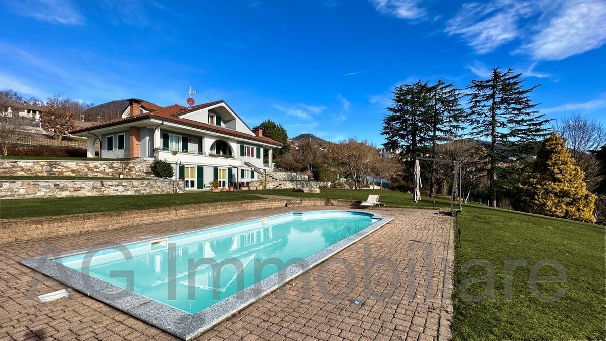 Villa in vendita 3 Stanze da letto a Arizzano