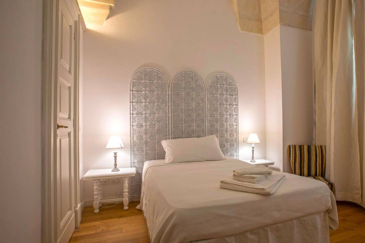 Hotel in vendita 14 Stanze da letto a Lecce