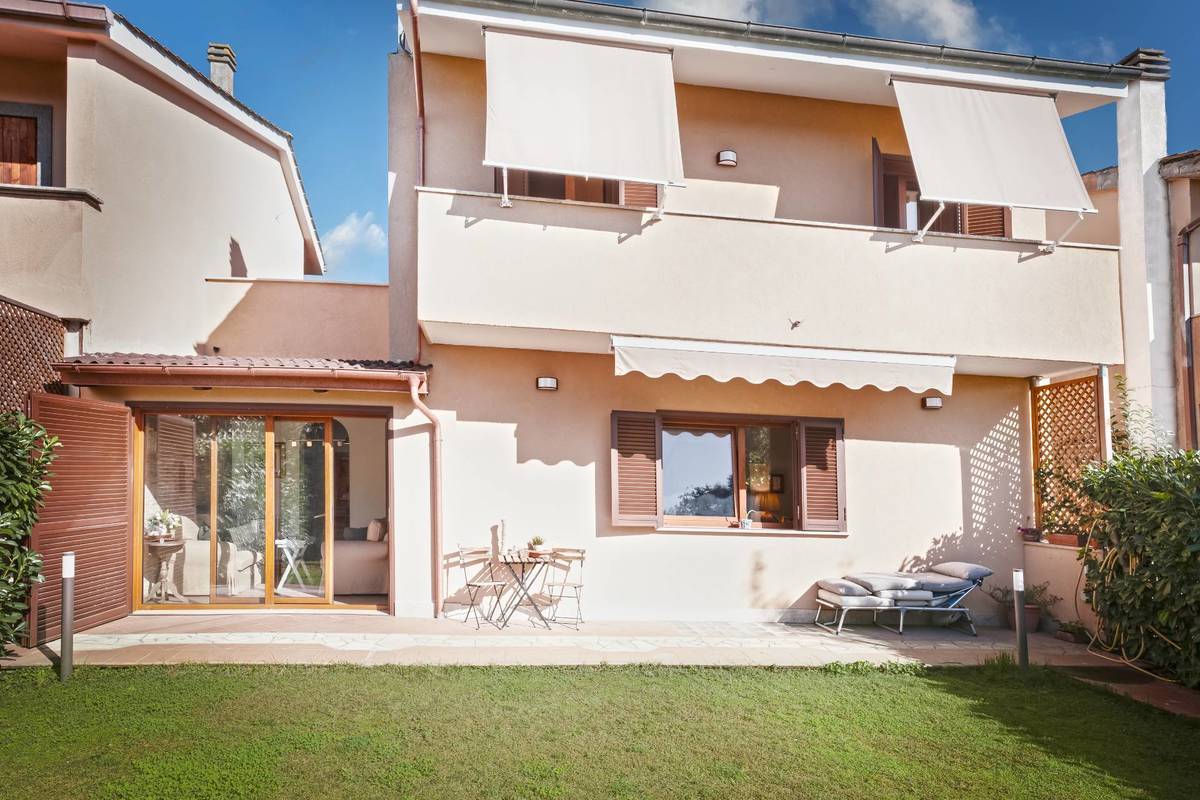 Villa in vendita 3 Stanze da letto a Campagnano Di Roma