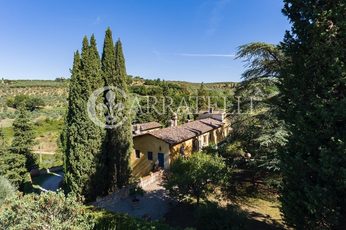 Villa in vendita 8 Stanze da letto a San Casciano In Val Di Pesa