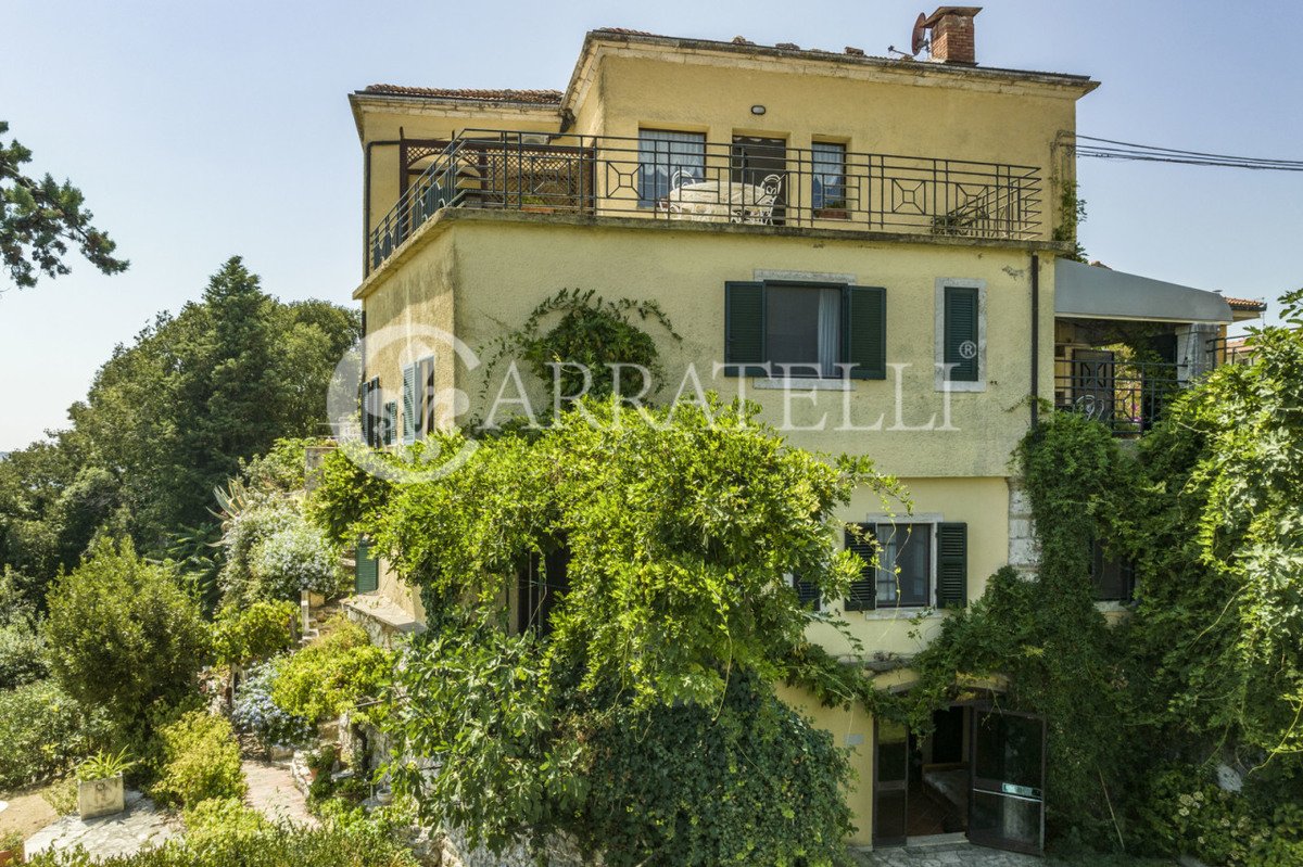 Villa in vendita 11 Stanze da letto a Manciano