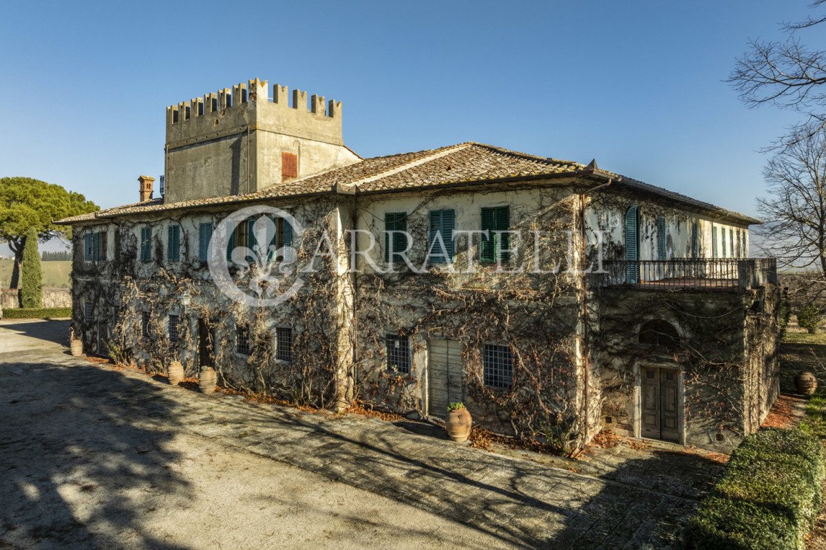 Villa in vendita 11 Stanze da letto a Castiglion Fiorentino