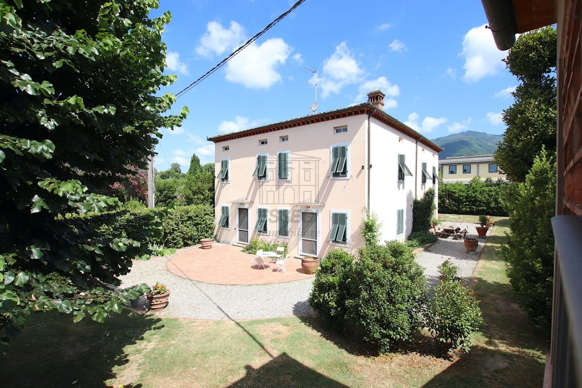 Villa in vendita 4 Stanze da letto a Capannori