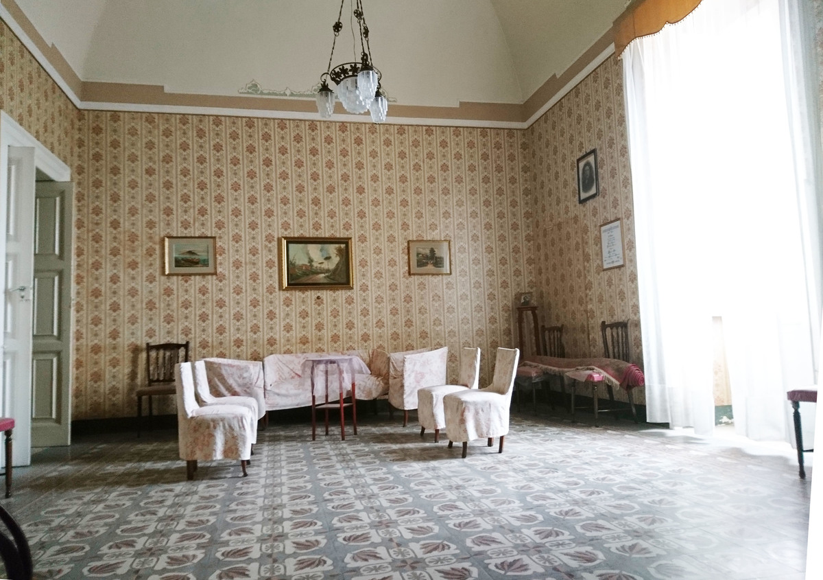 Historisch Palazzo Spinazzola met Binnenplaats en Terras - Nabij Castel del Monte