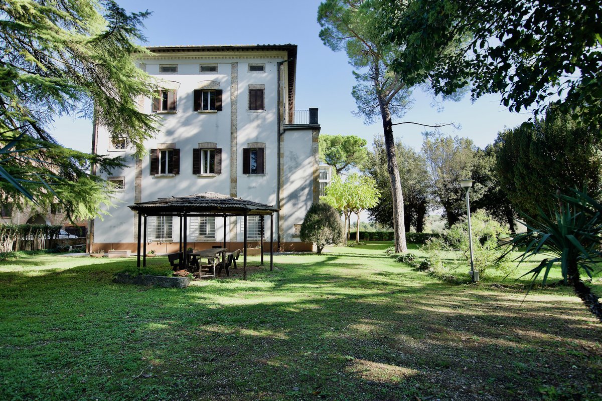 Villa in vendita 25 Stanze da letto a Montepulciano