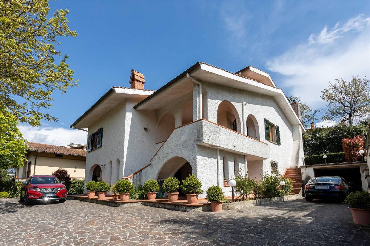 4 Bedrooms Villa for sale in Quarrata [510623] Gateaway®